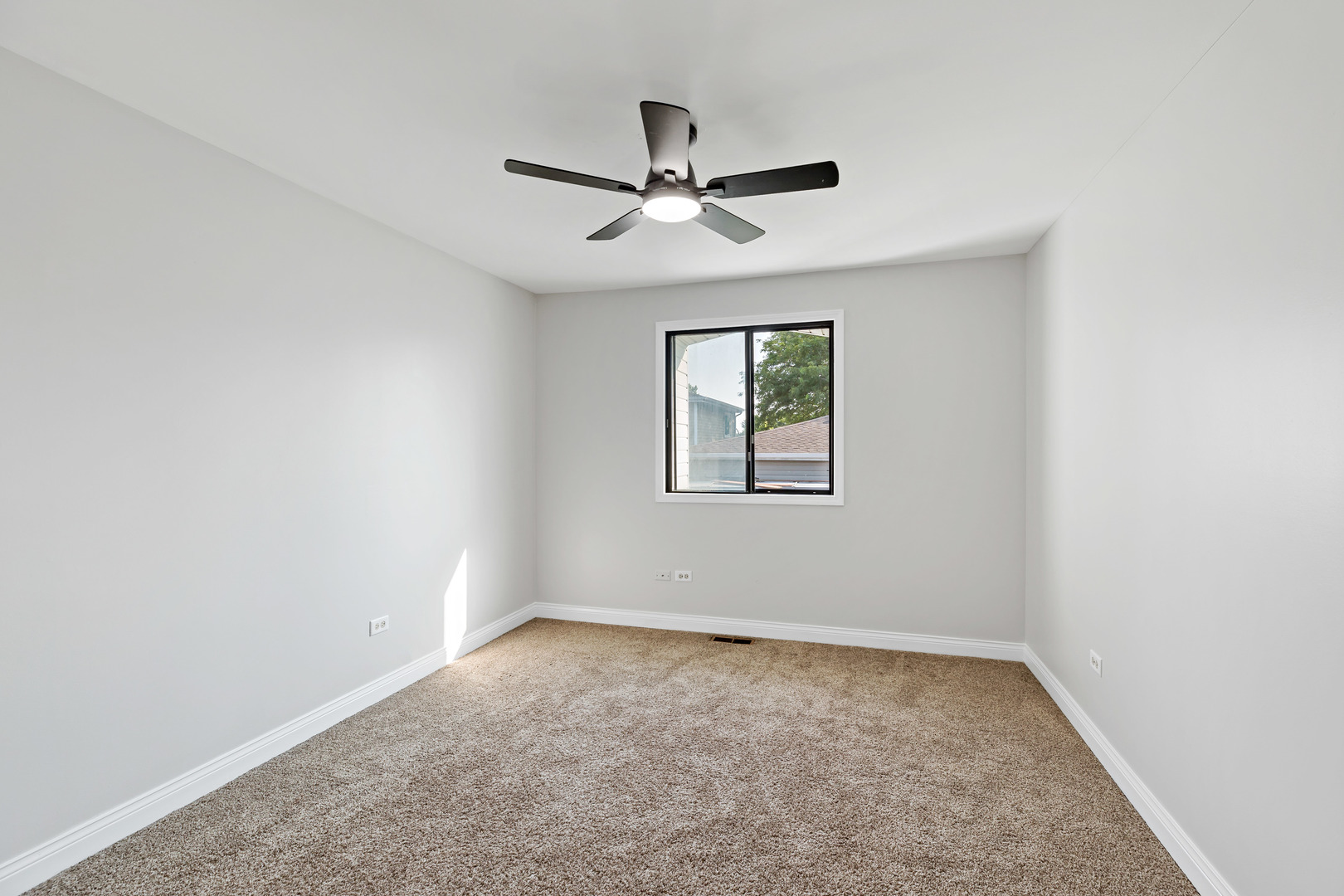 8517 STEVEN Place, Tinley Park, IL 60477