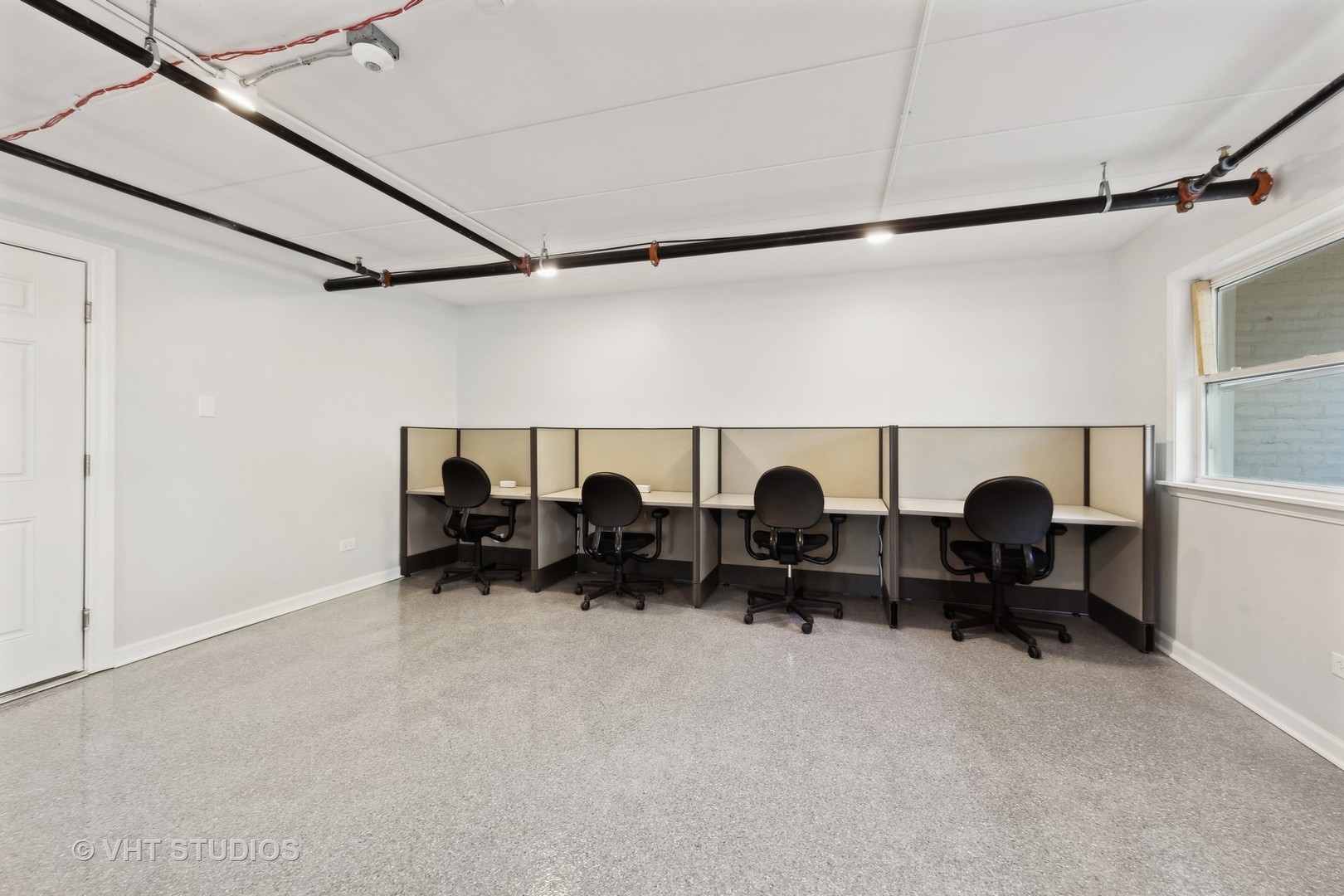 515 N Cass Avenue #2G, Westmont, IL 60559
