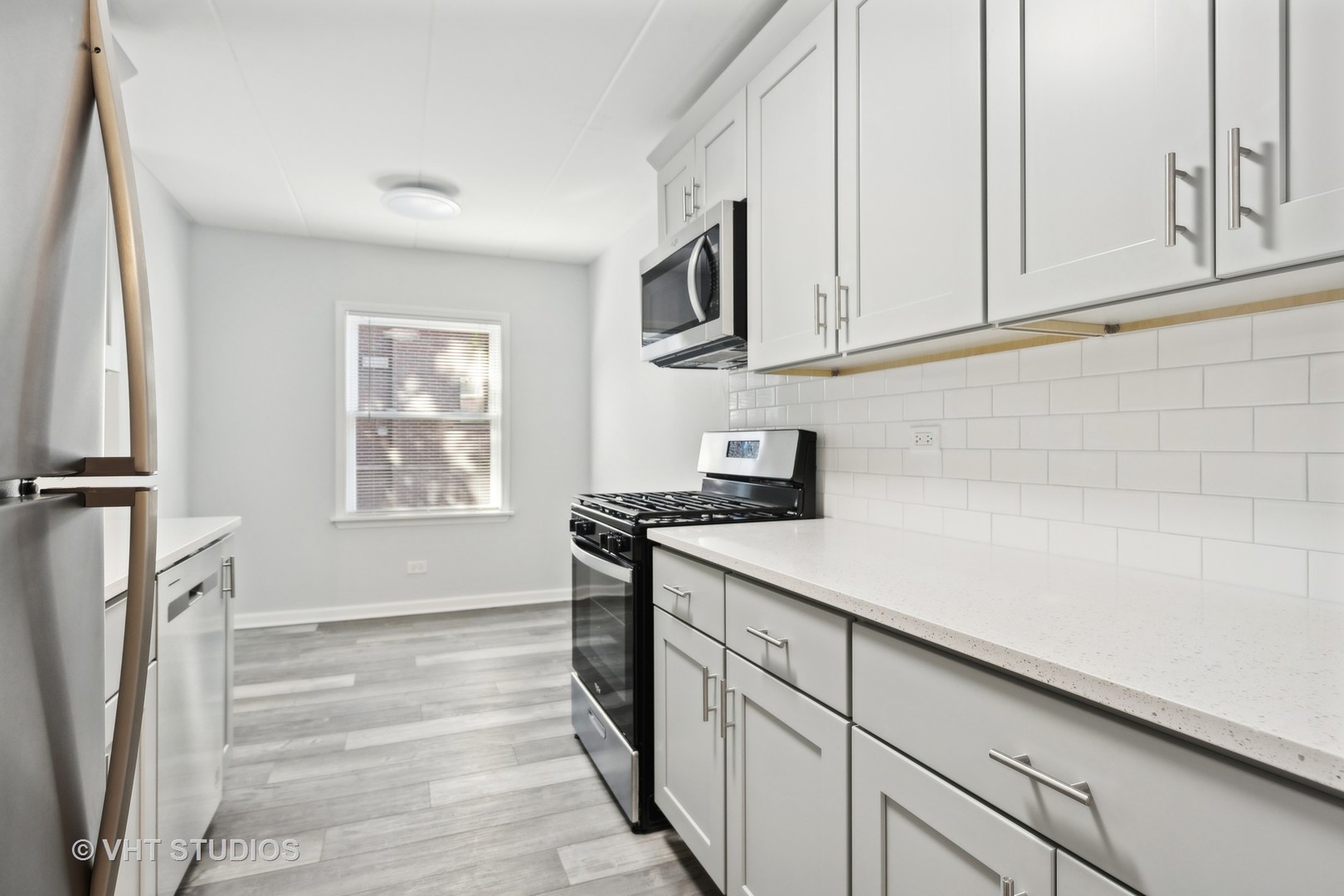 515 N Cass Avenue #2G, Westmont, IL 60559