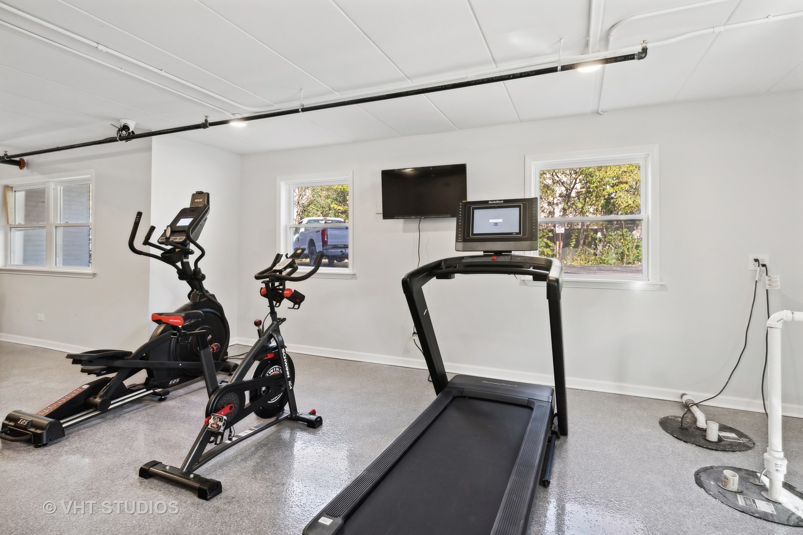 515 N Cass Avenue #2G, Westmont, IL 60559