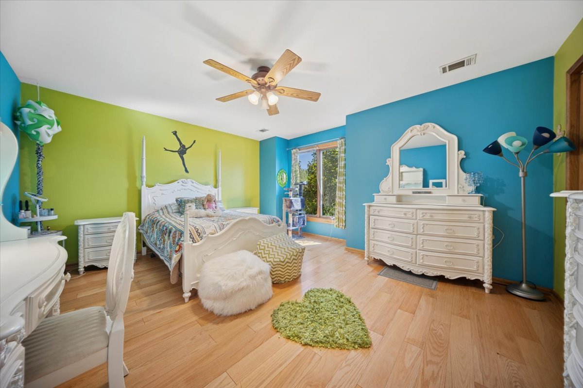 7660 W 124th Place, Palos Heights, IL 60463