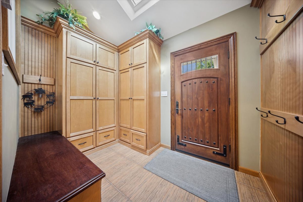 7660 W 124th Place, Palos Heights, IL 60463