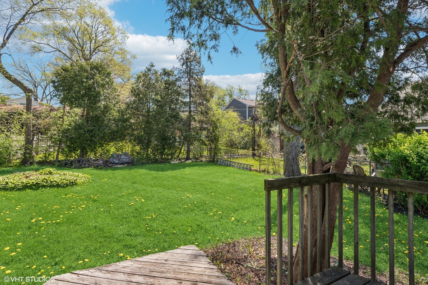 519 Catalpa Drive, Round Lake, IL 60073