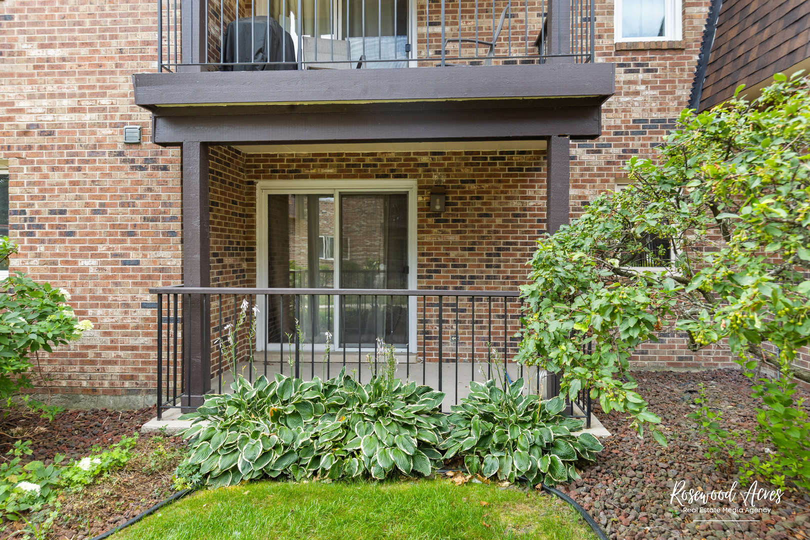 18137 Martin Avenue #1NE, Homewood, IL 60430