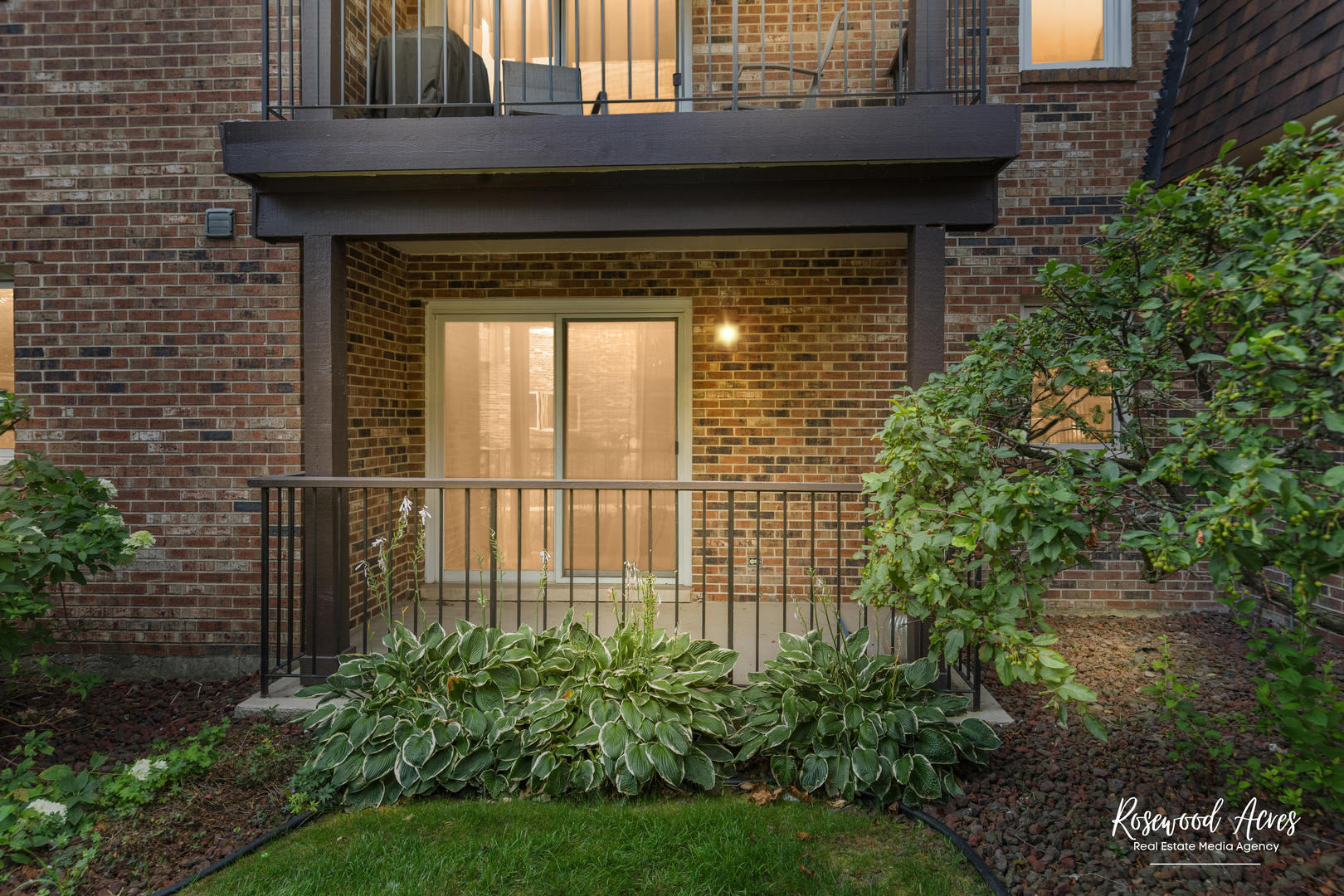 18137 Martin Avenue #1NE, Homewood, IL 60430