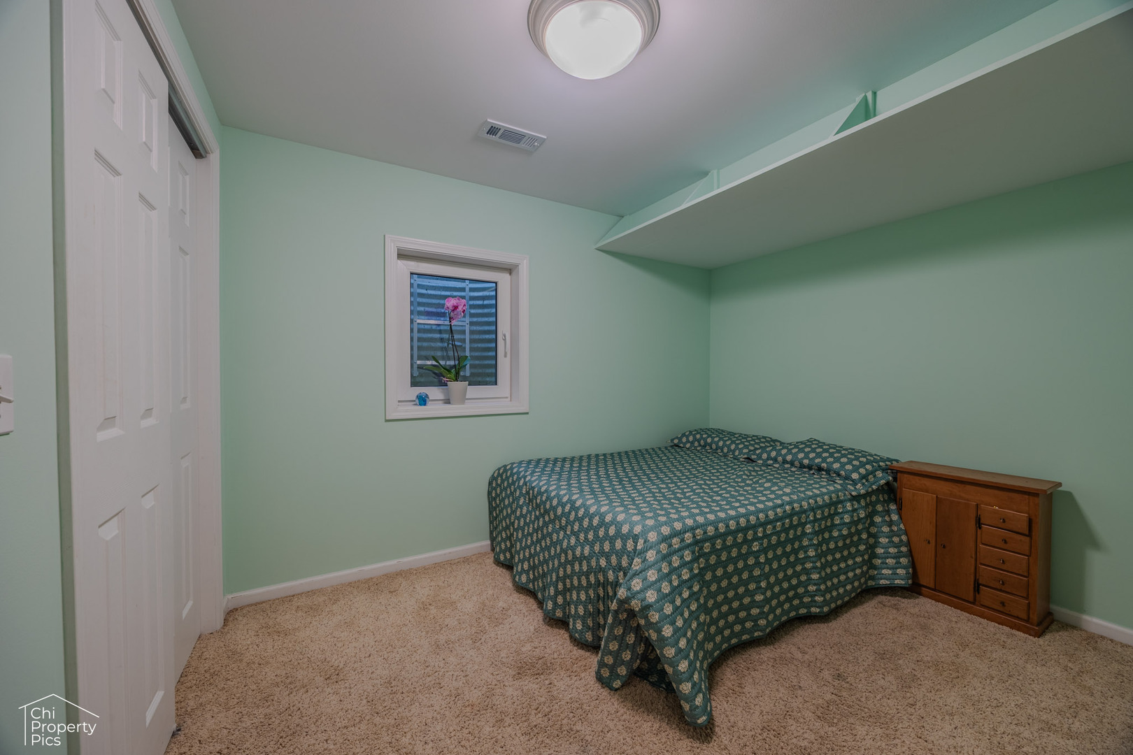 1021 Blue Ridge Parkway, Algonquin, IL 60102