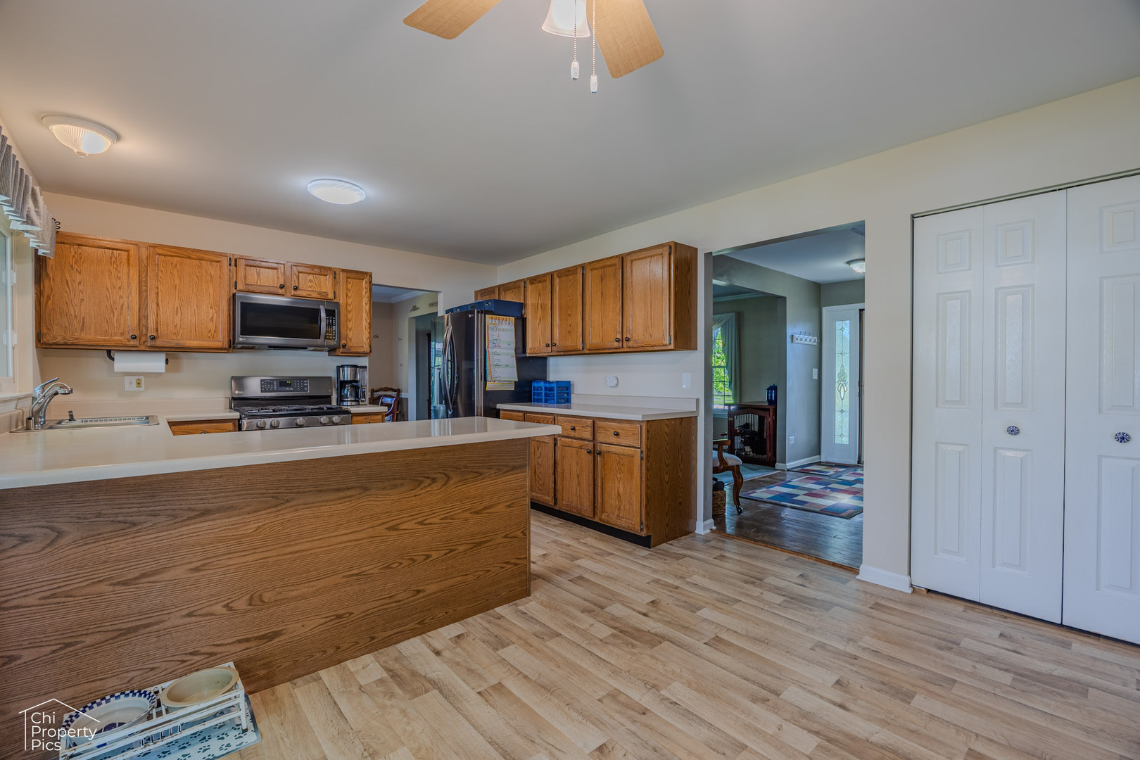 1021 Blue Ridge Parkway, Algonquin, IL 60102