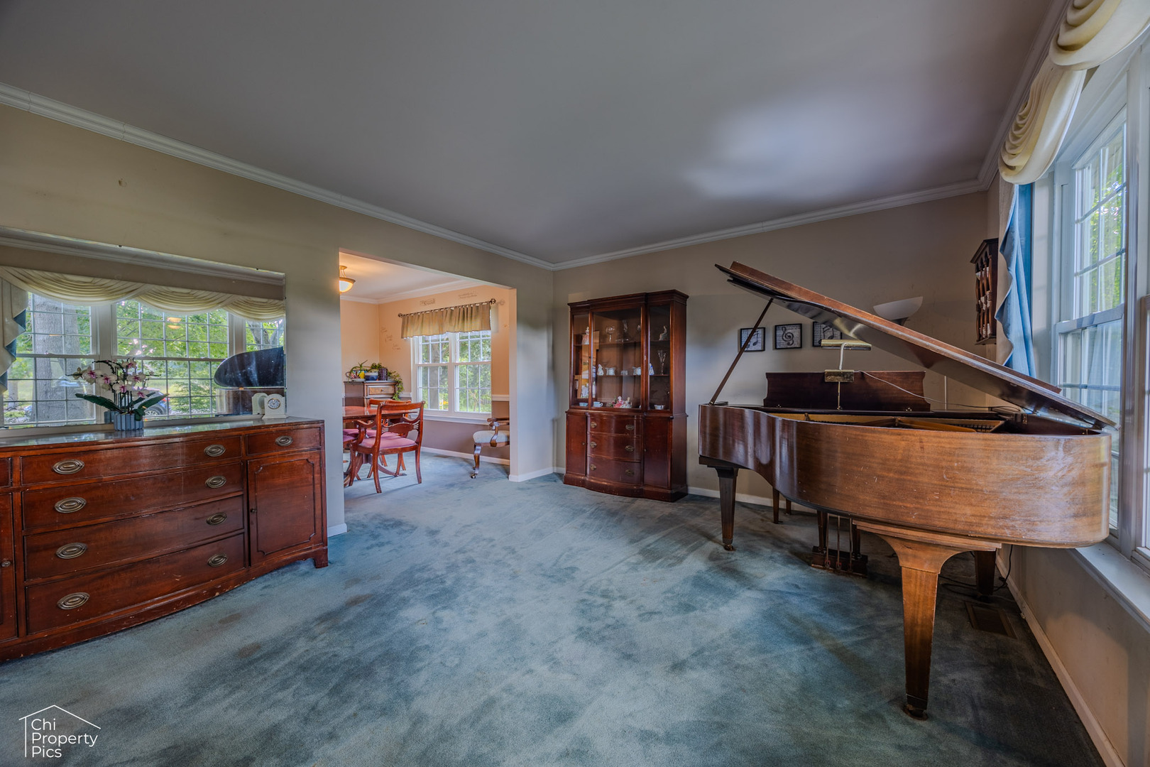 1021 Blue Ridge Parkway, Algonquin, IL 60102