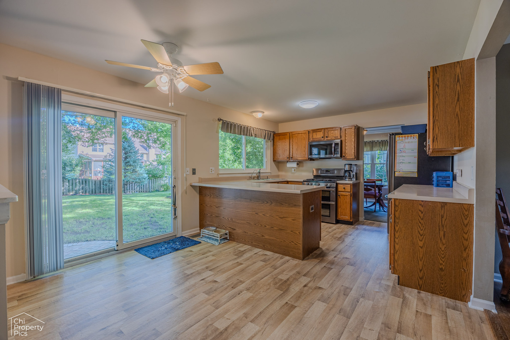 1021 Blue Ridge Parkway, Algonquin, IL 60102