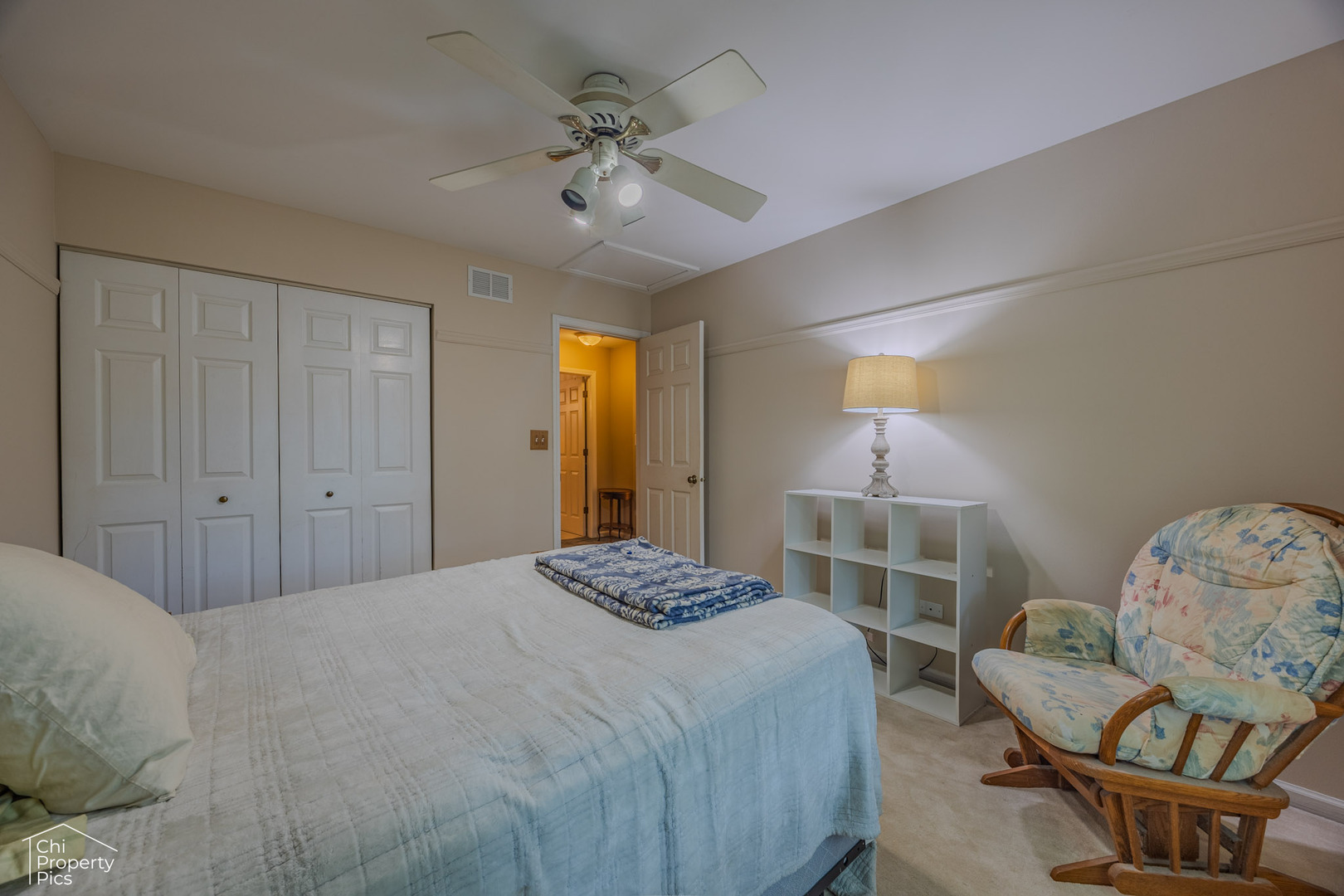 1021 Blue Ridge Parkway, Algonquin, IL 60102