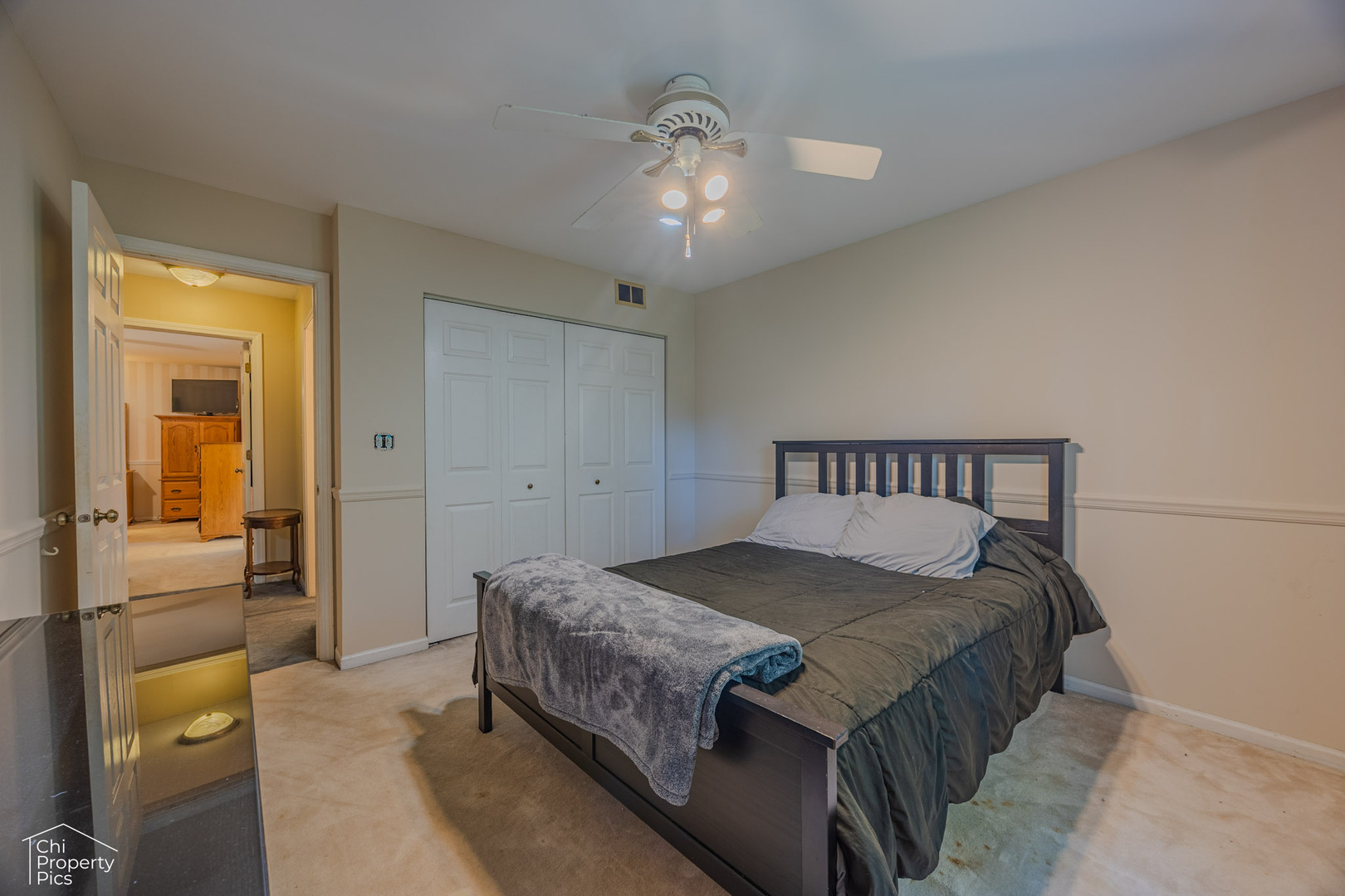 1021 Blue Ridge Parkway, Algonquin, IL 60102