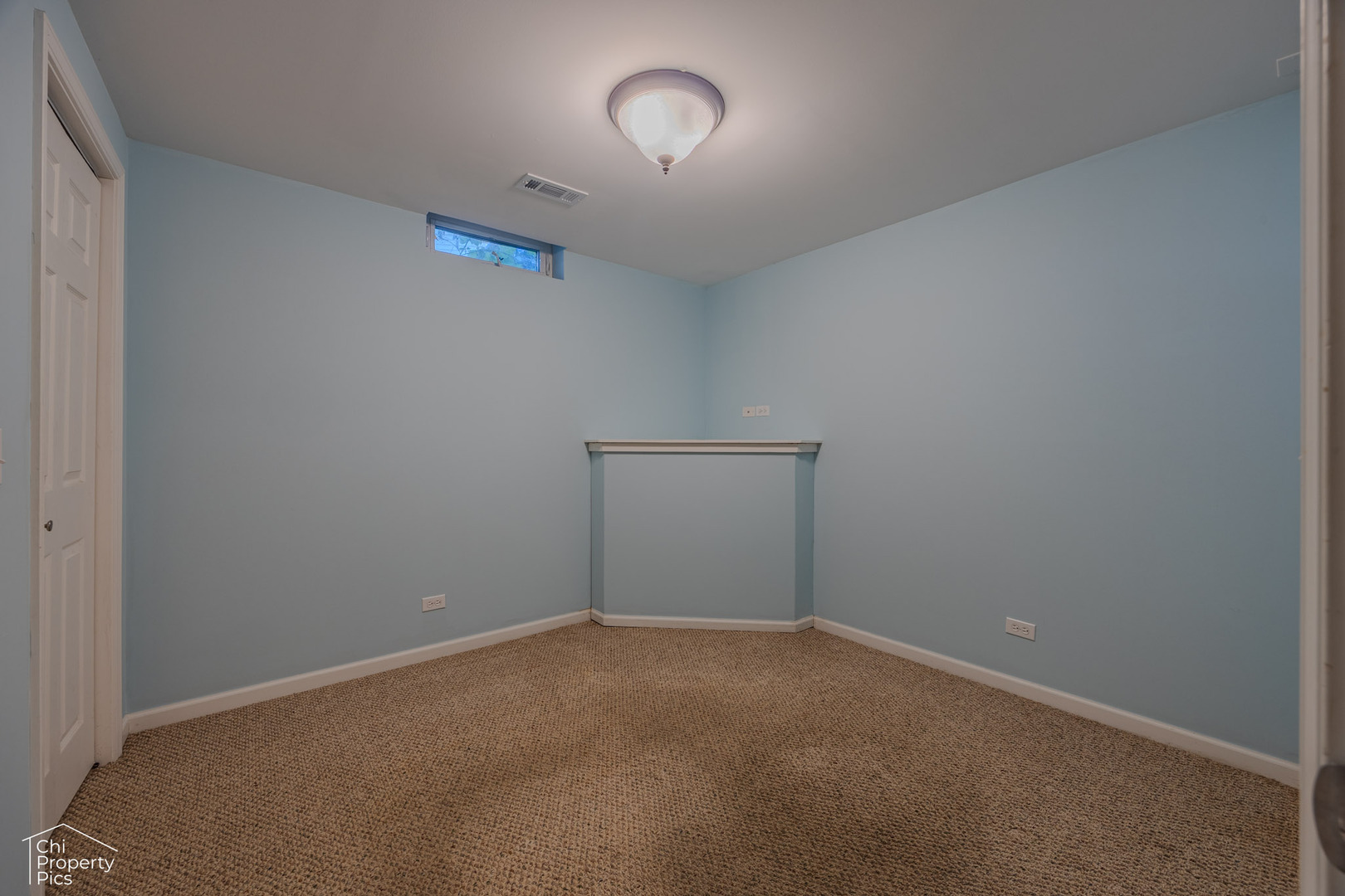 1021 Blue Ridge Parkway, Algonquin, IL 60102