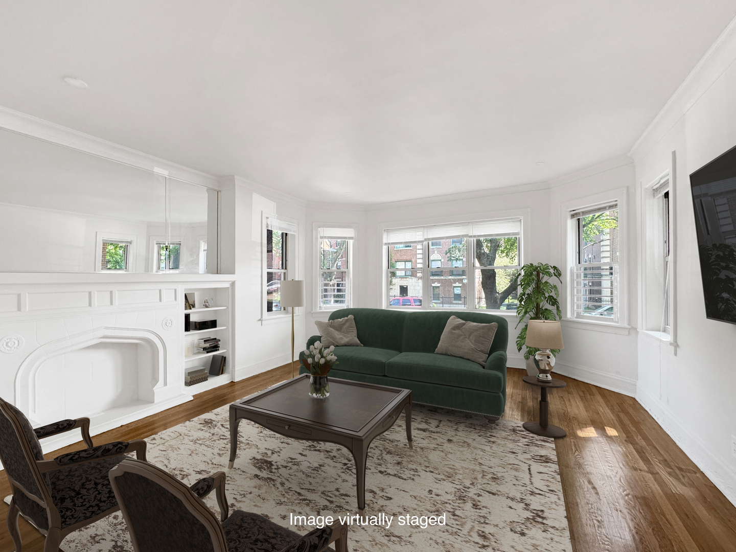 8234 S Ingleside Avenue, Chicago, IL 60619