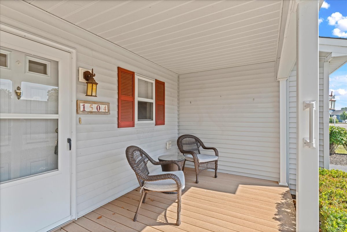 1504 Victory Lane, Grayslake, IL 60030
