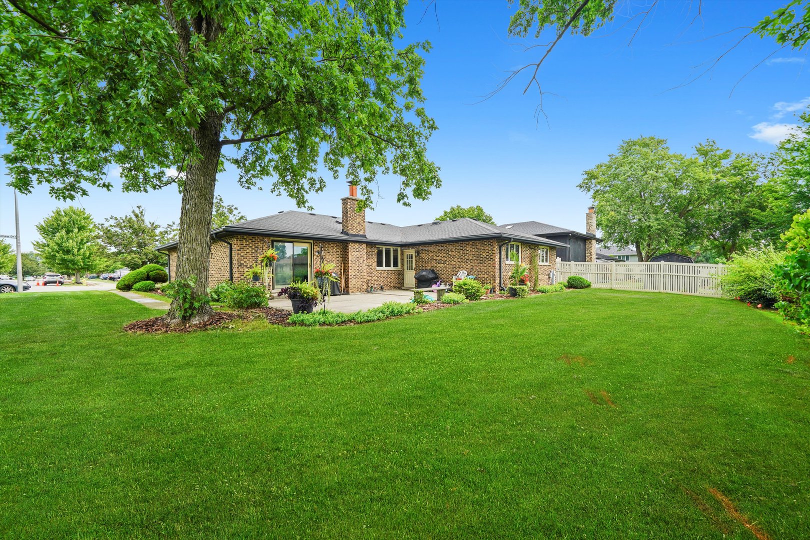7747 Cashew Drive, Orland Park, IL 60462