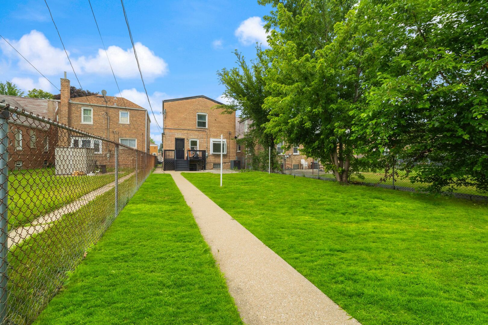 8623 S Prairie Avenue, Chicago, IL 60619