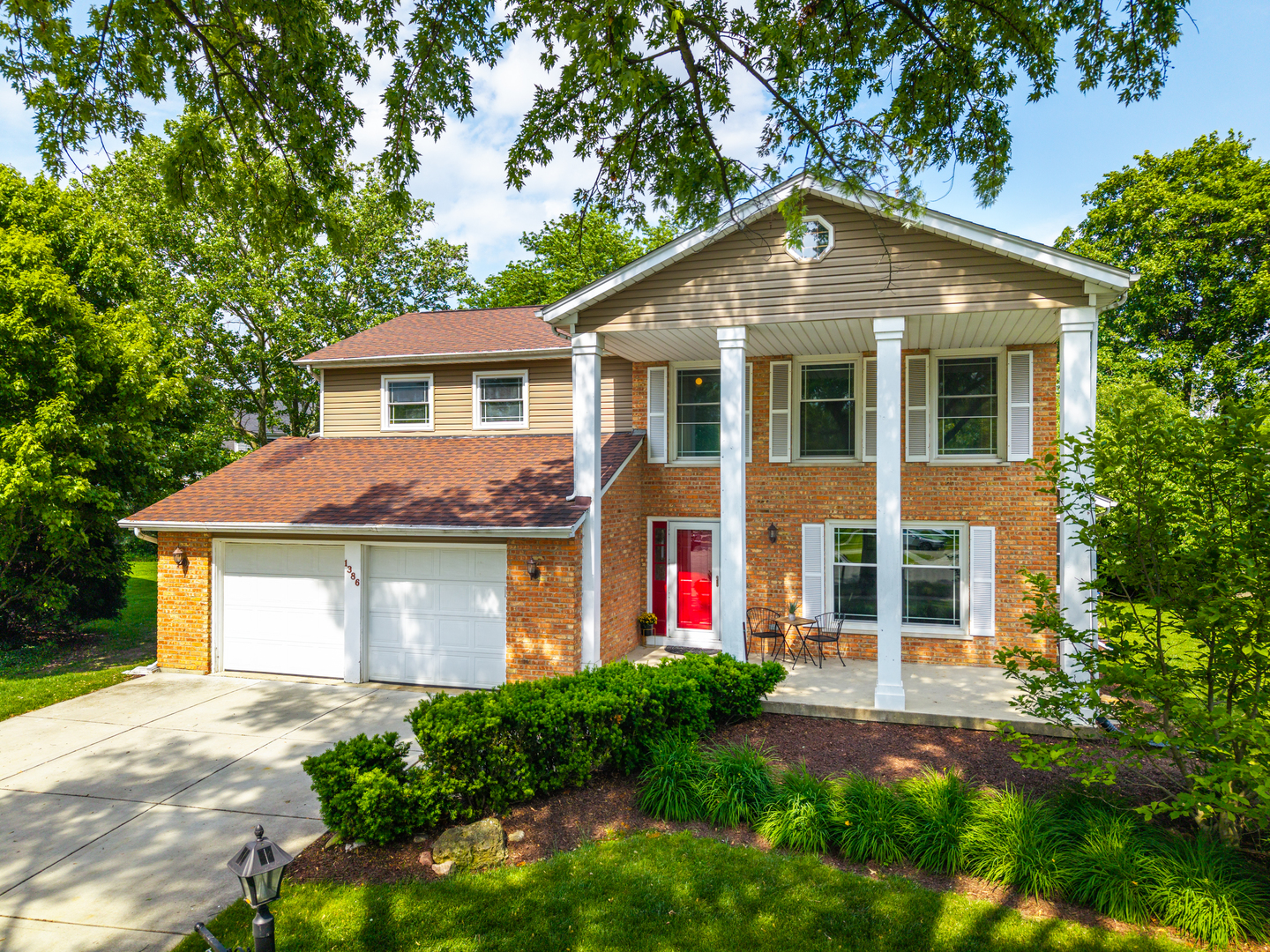 1386 Old Dominion Court, Naperville, IL 60540