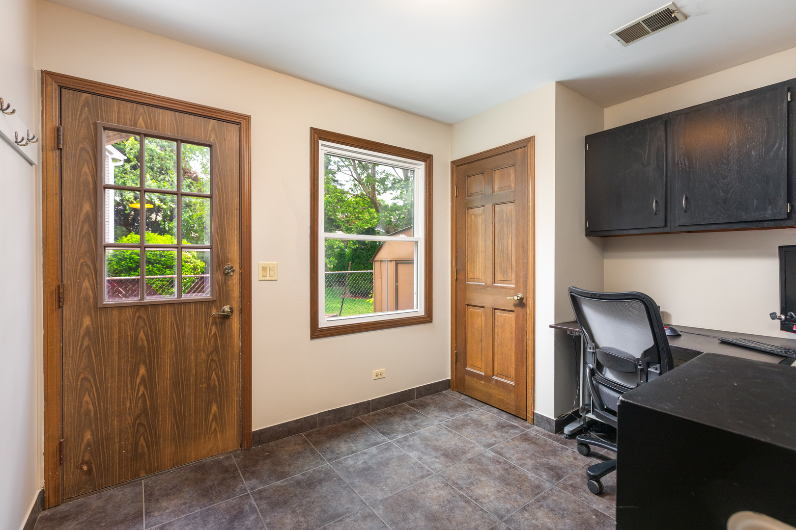 1386 Old Dominion Court, Naperville, IL 60540