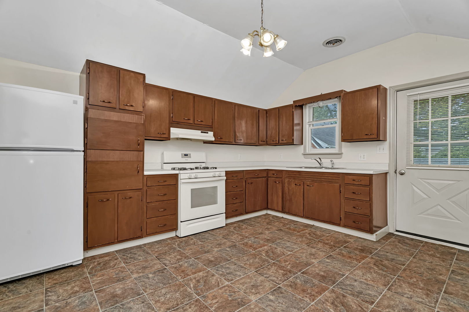 304/306 E Main Street, Ottawa, IL 61350