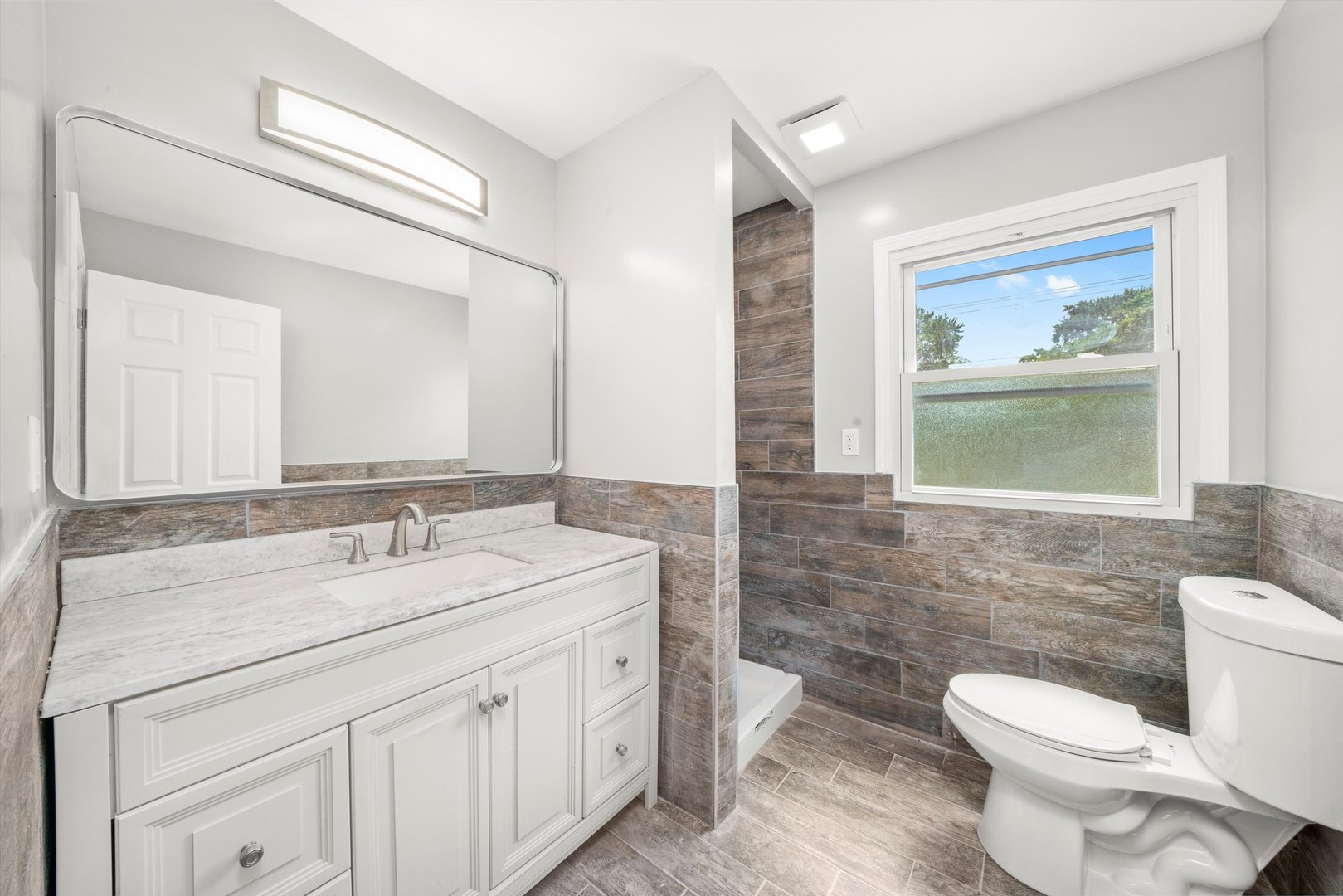 2858 179th Street, Lansing, IL 60438