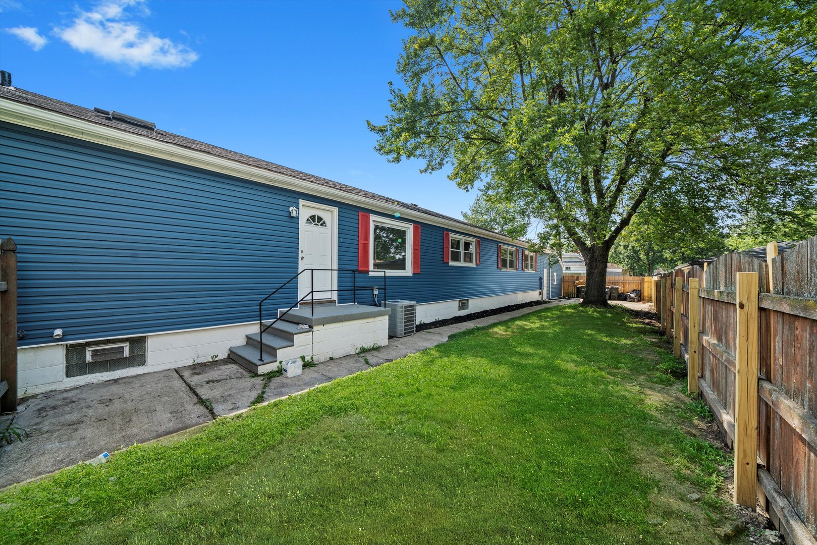 2858 179th Street, Lansing, IL 60438
