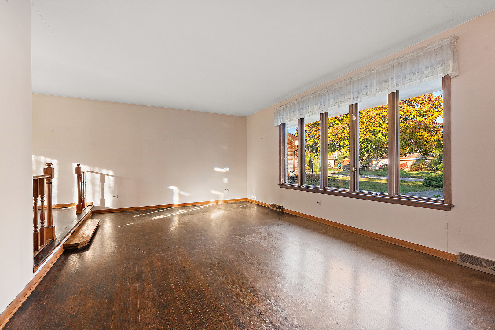 12810 S Cedar Lane, Palos Heights, IL 60463