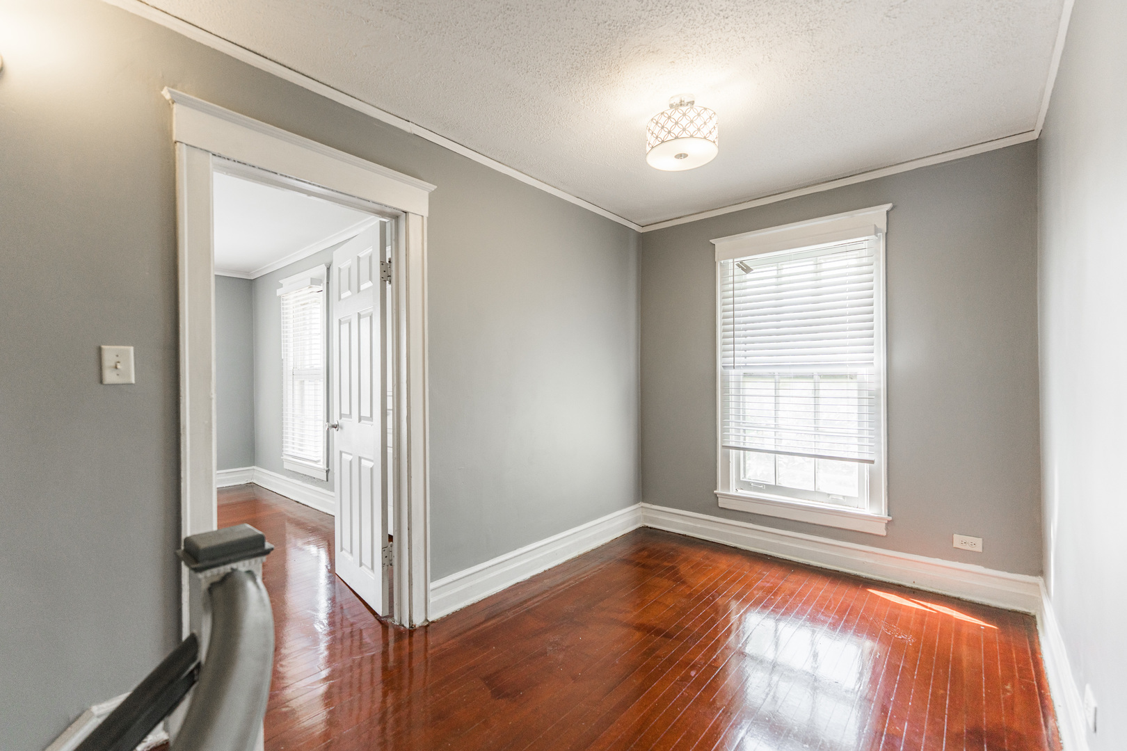 356-358 N SPRING Street, Elgin, IL 60120