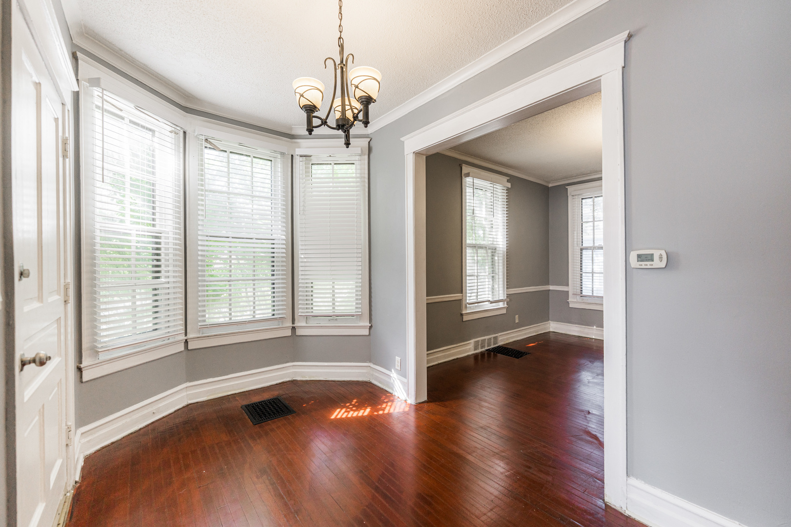 356-358 N SPRING Street, Elgin, IL 60120