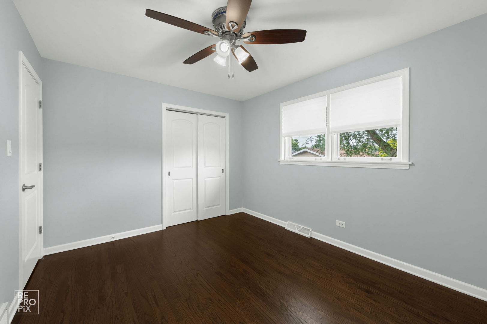 7706 S Oconto Avenue, Bridgeview, IL 60455