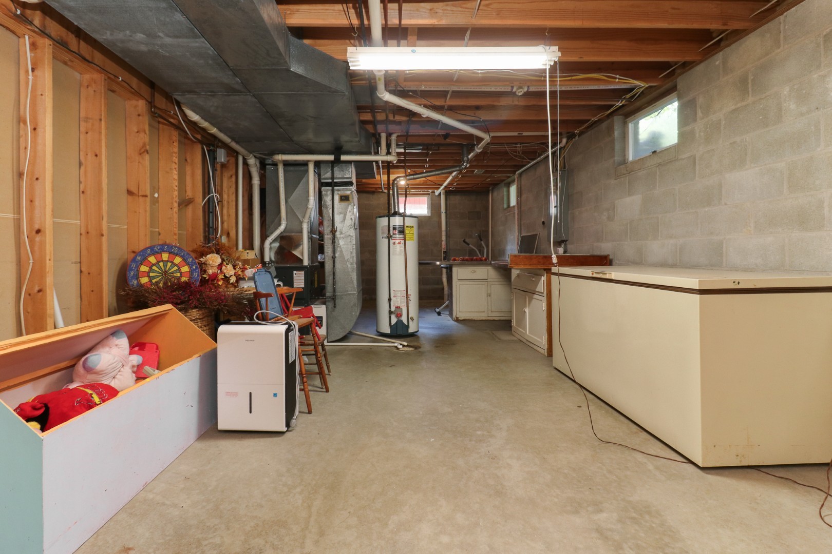 1005 S Hershey Road, Bloomington, IL 61704