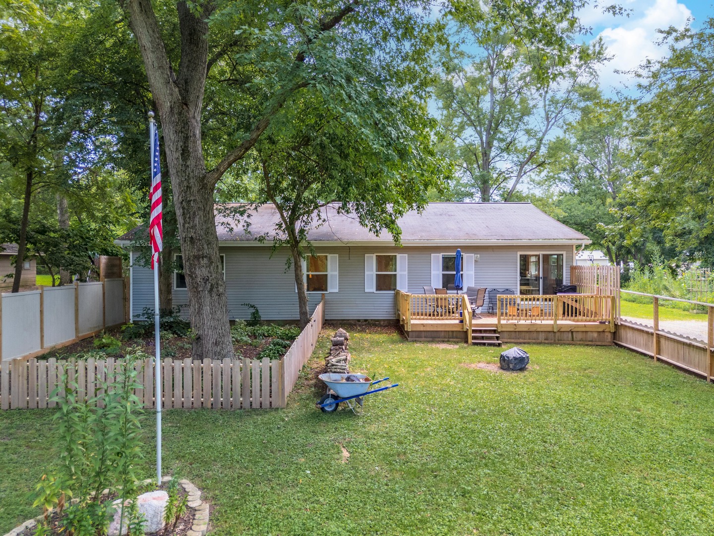 7981 Johnson Lane, Downs, IL 61736