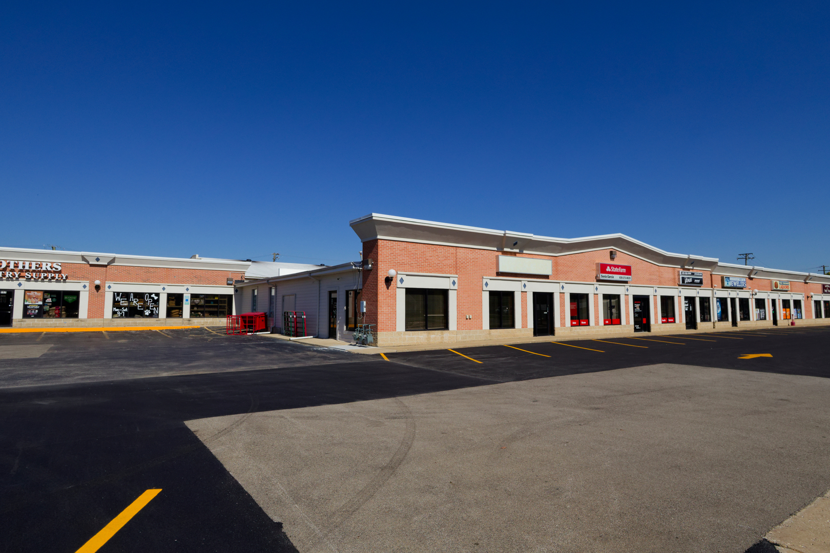 115 South Street #A, Plano, IL 60545