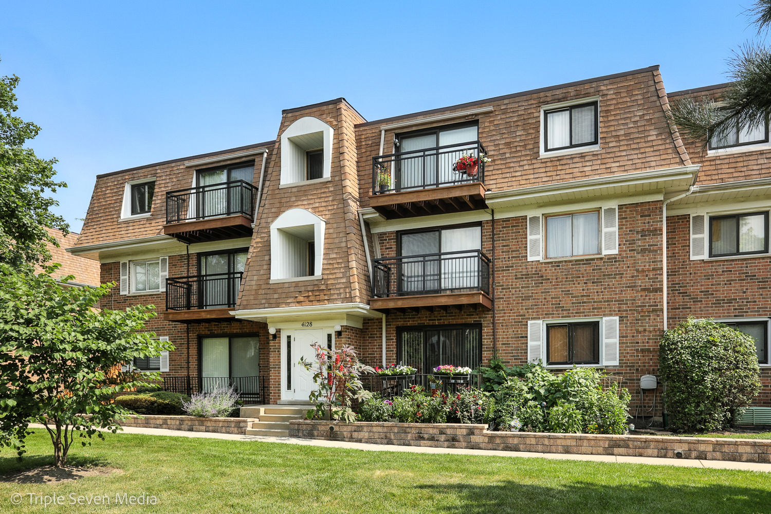 4128 Cove Lane #C, Glenview, IL 60025