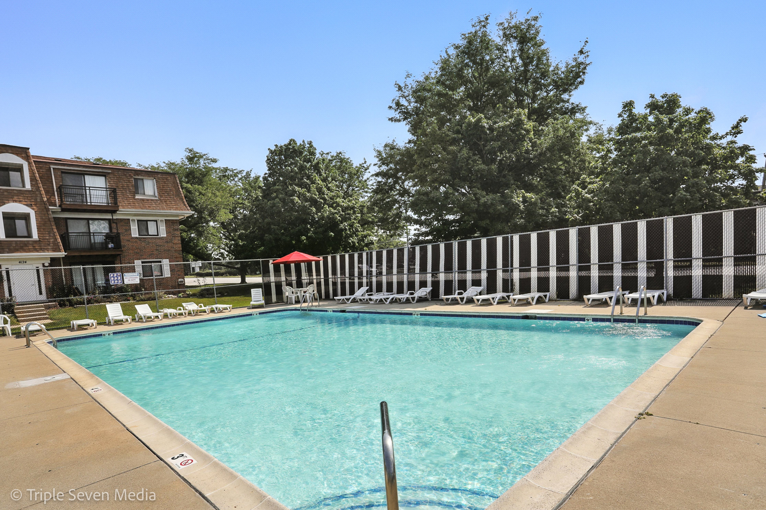 4128 Cove Lane #C, Glenview, IL 60025