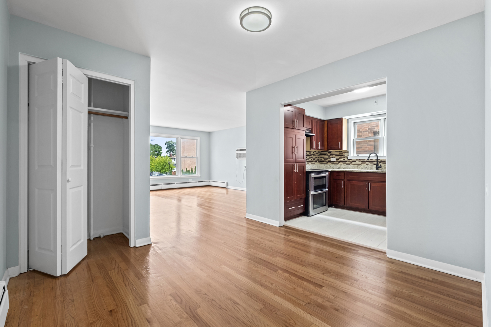 3124 Oak Park Avenue, Berwyn, IL 60402