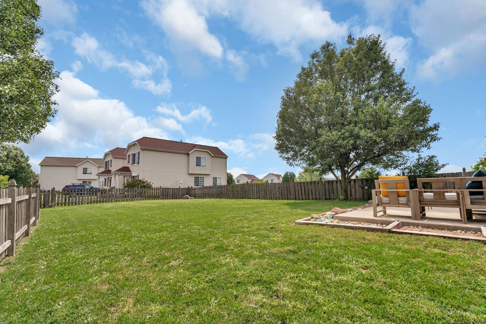 838 Daniel Drive, Minooka, IL 60447