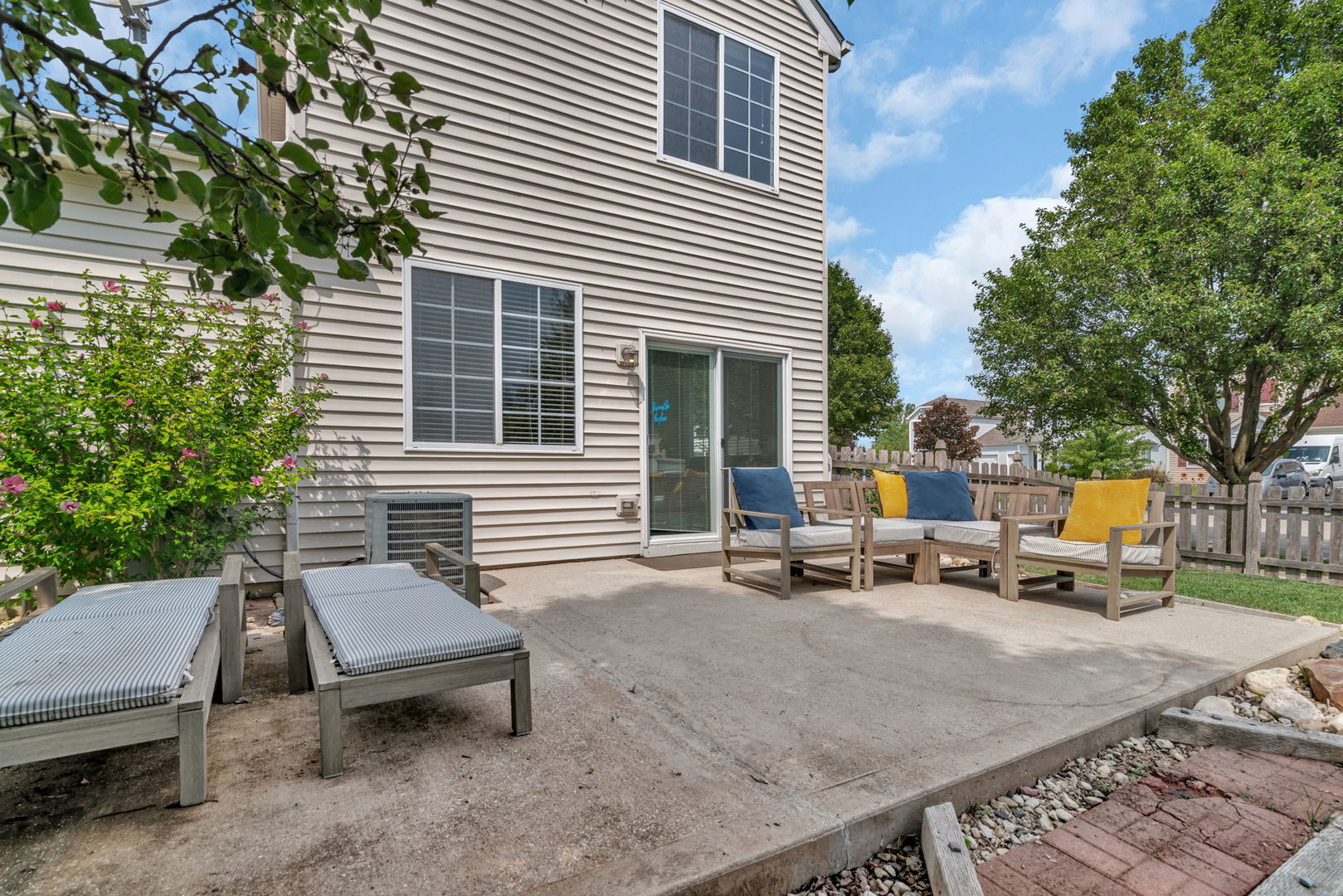 838 Daniel Drive, Minooka, IL 60447