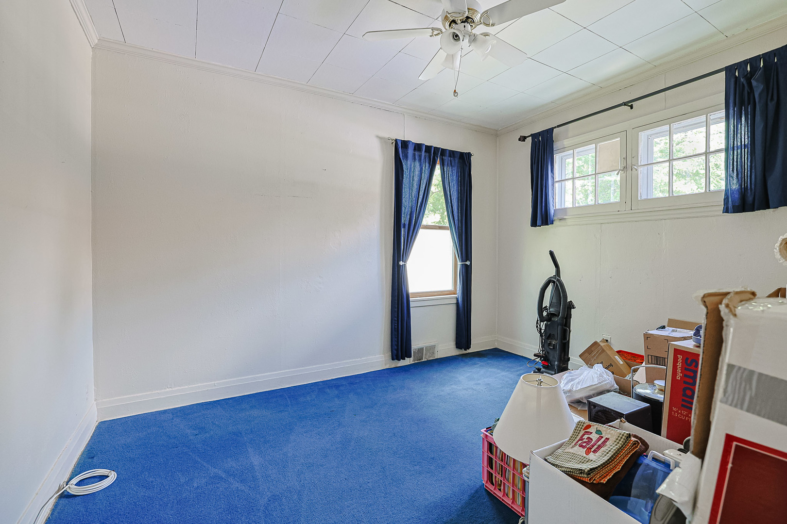 37 N Addison Road, Villa Park, IL 60181