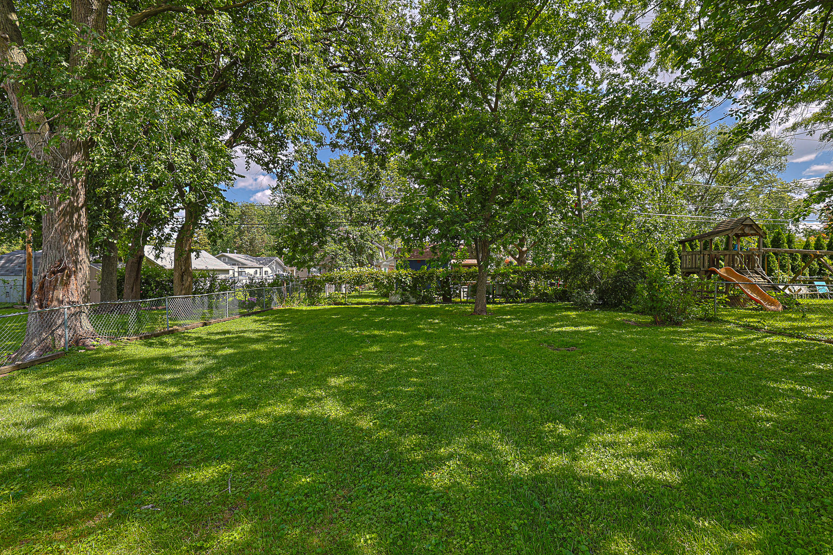 37 N Addison Road, Villa Park, IL 60181