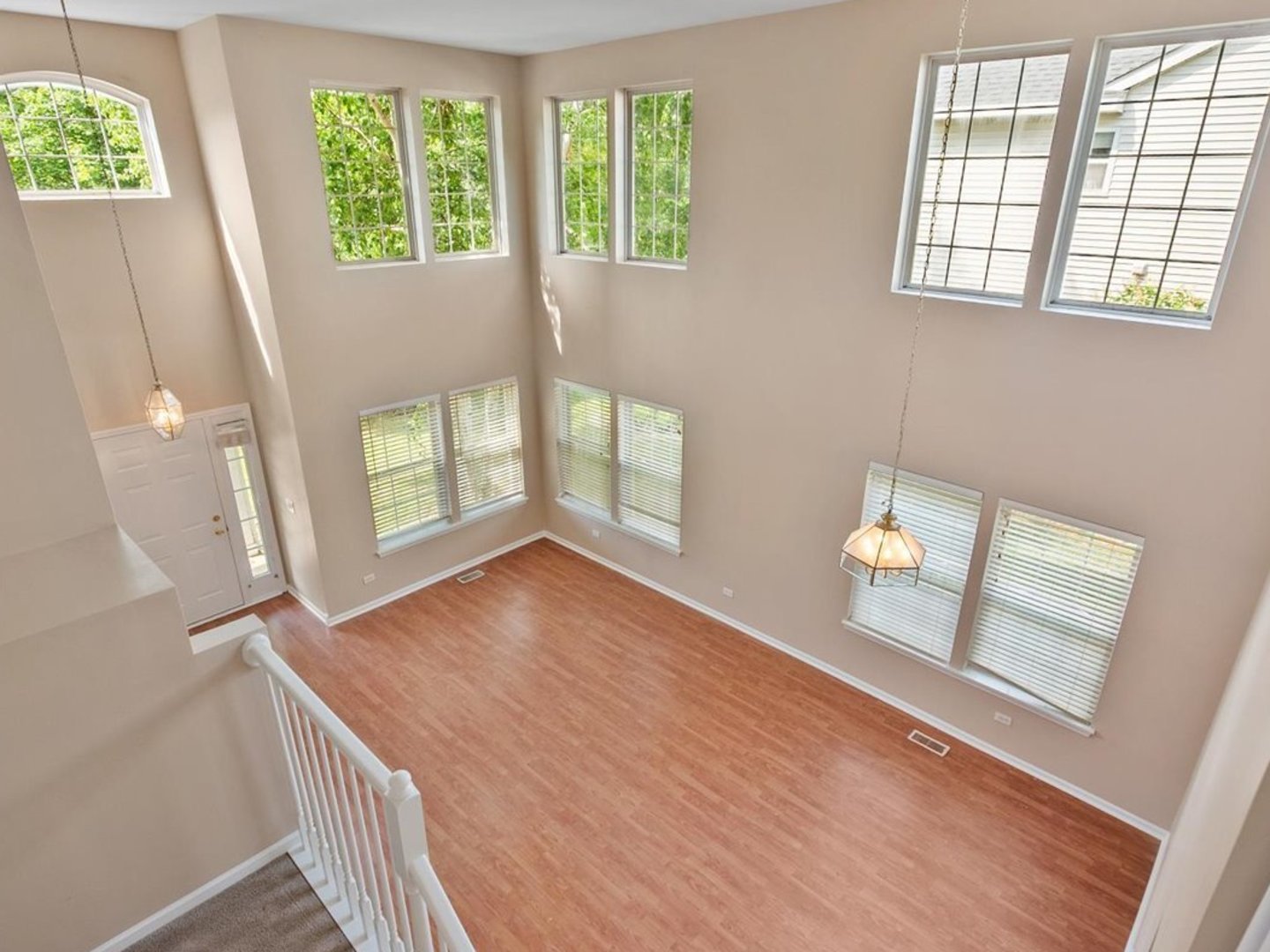 2607 Flagstone Circle, Naperville, IL 60564