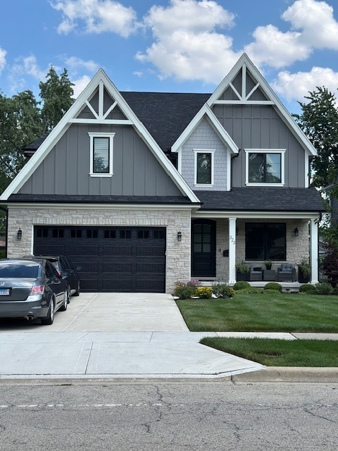 445 Broker Avenue, Itasca, IL 60143