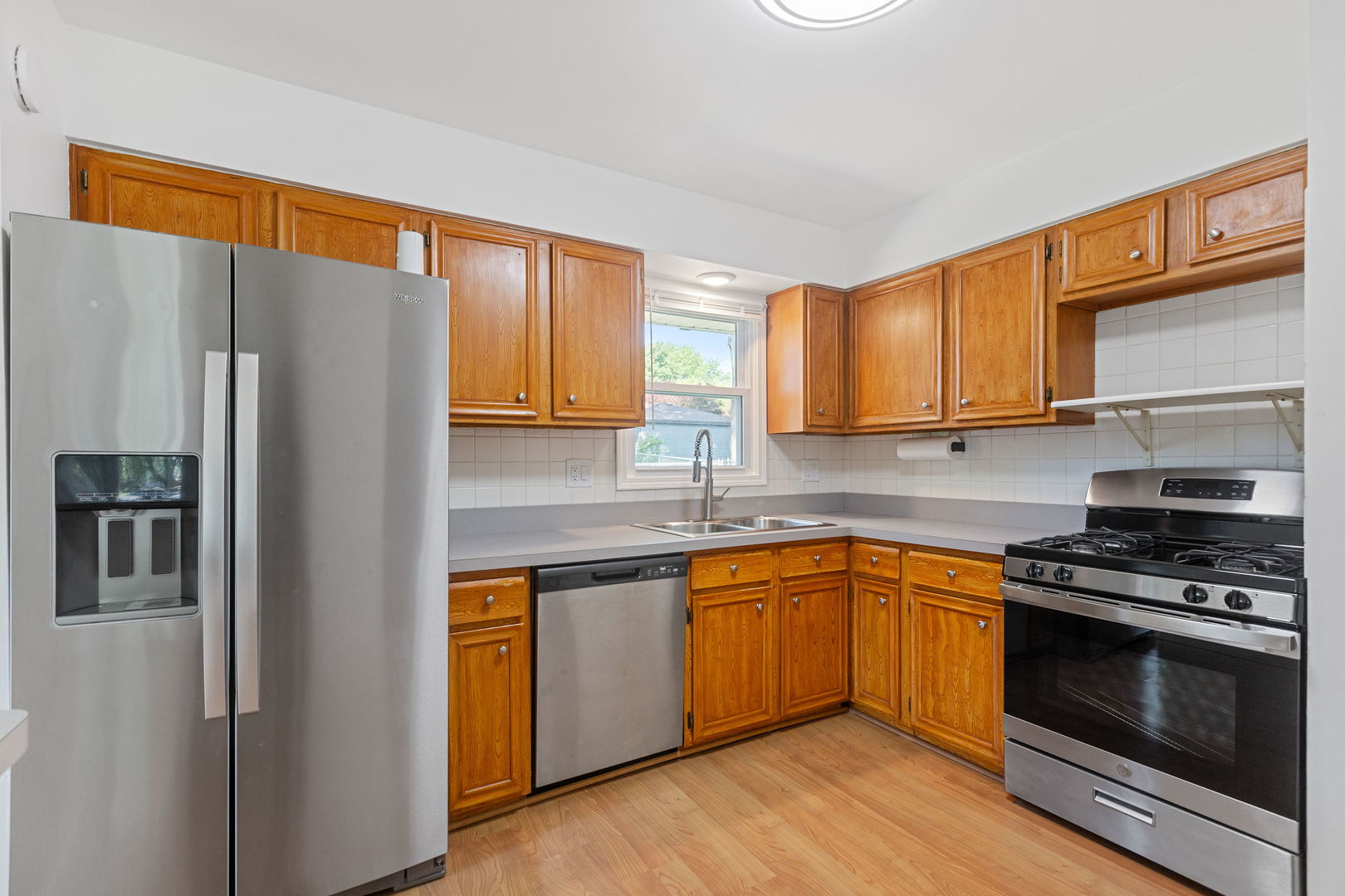 630 Kenilworth Avenue #0, South Elgin, IL 60177