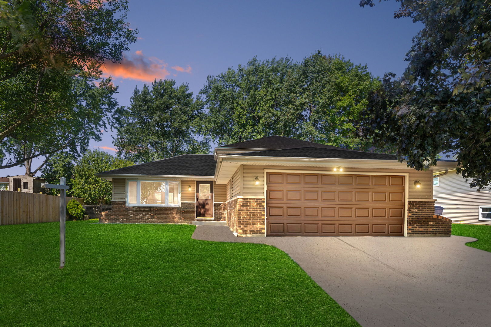 630 Kenilworth Avenue #0, South Elgin, IL 60177