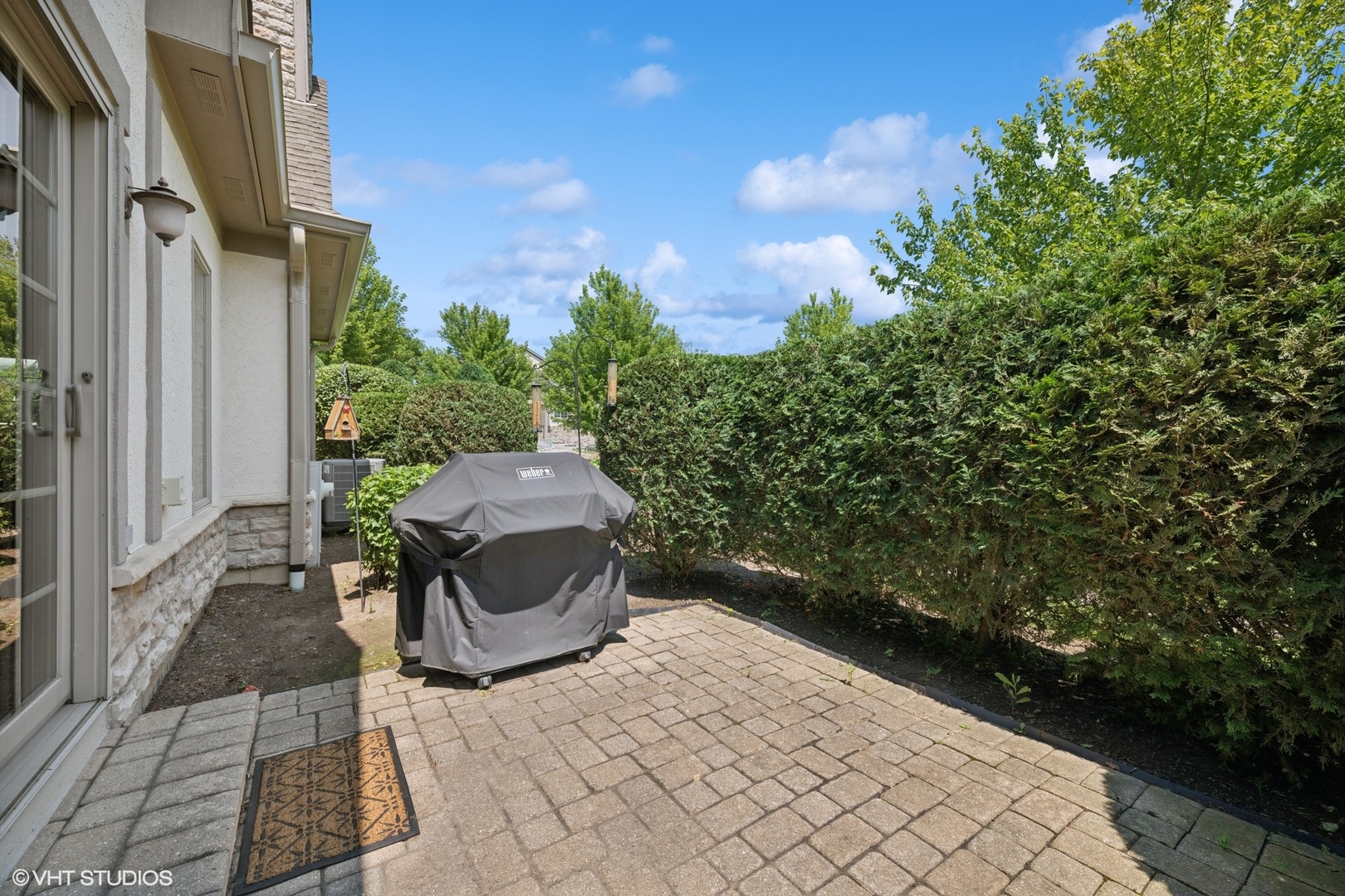 240 Regency Court, Wauconda, IL 60084