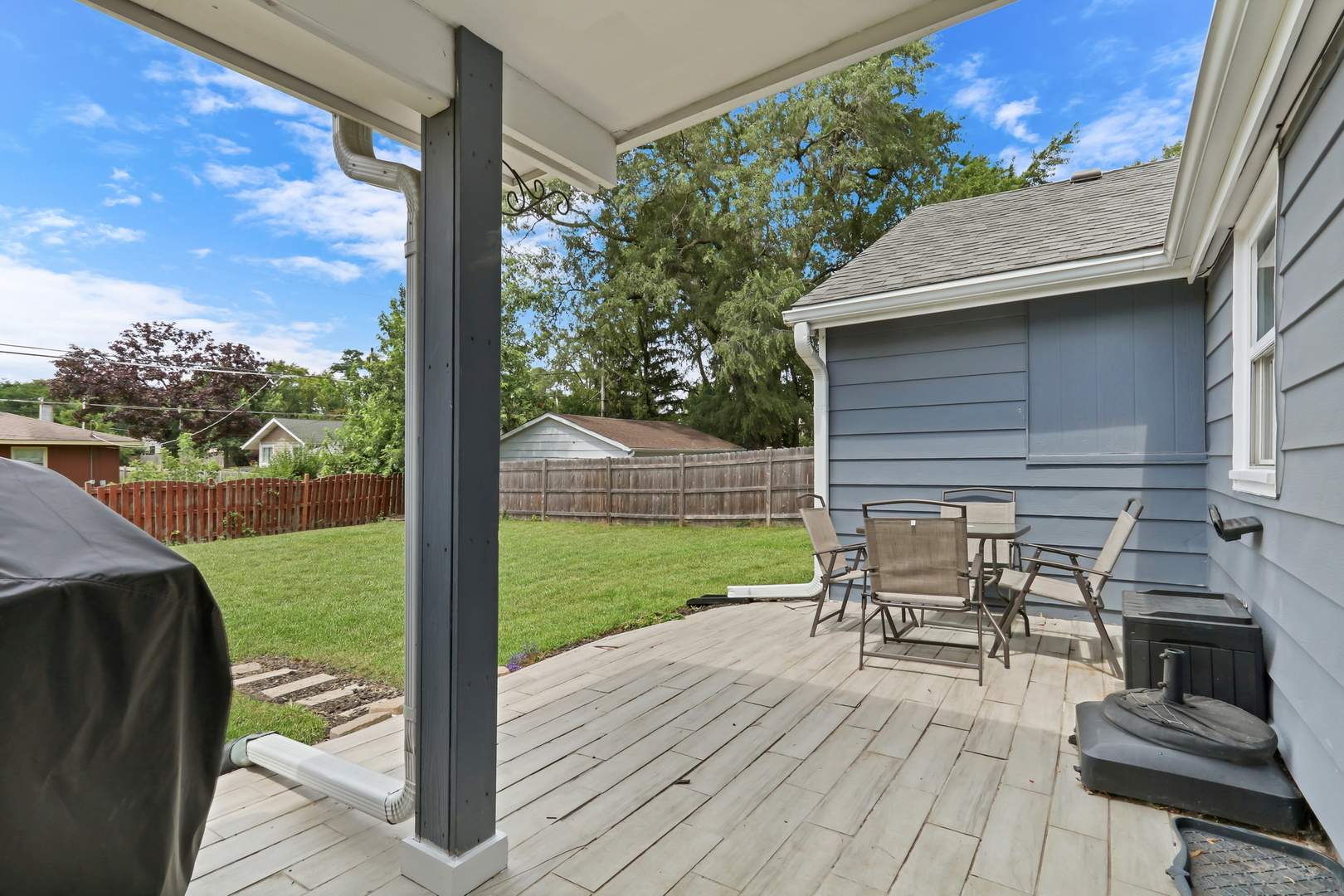 1316 N Park Drive, Round Lake Beach, IL 60073