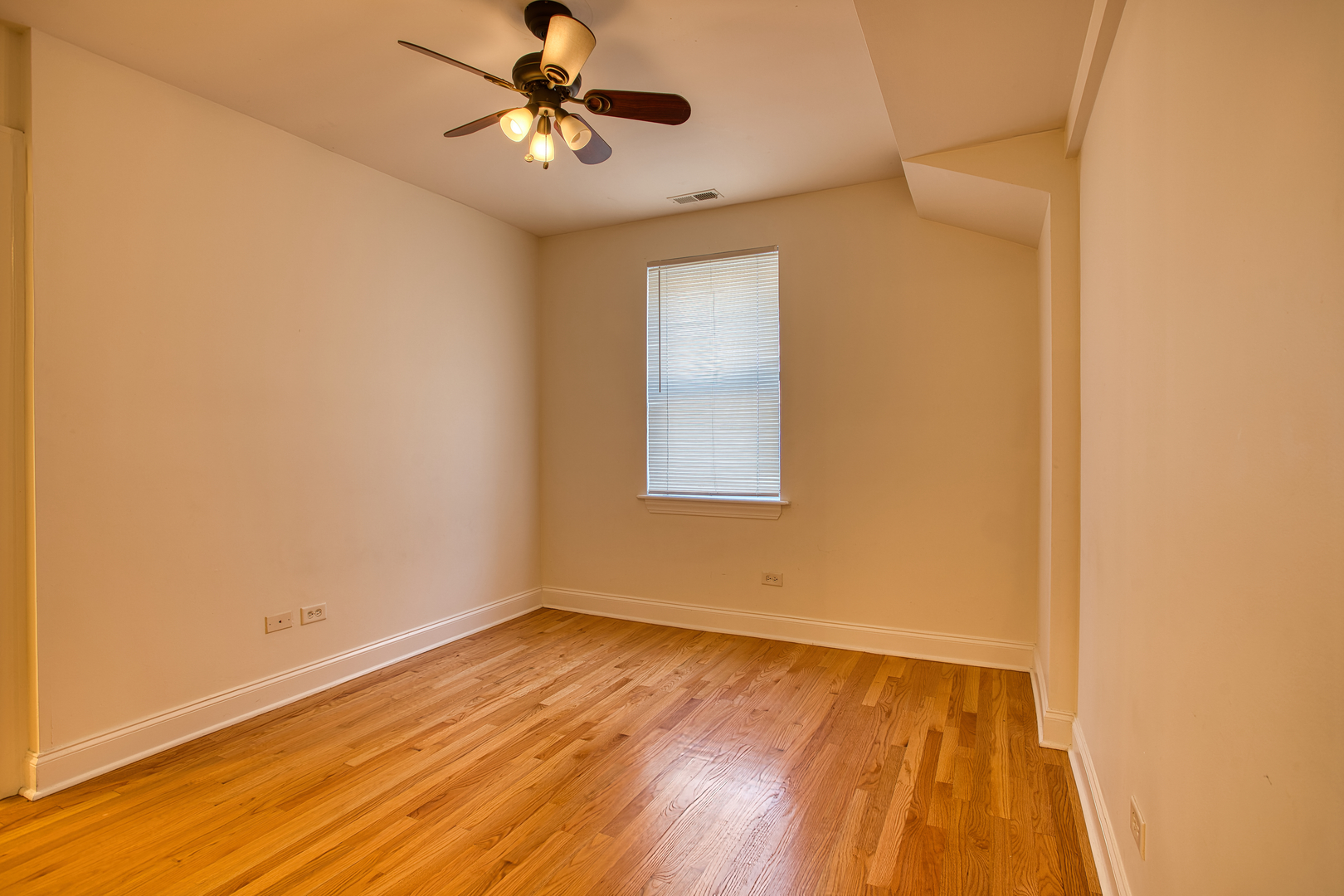 7520 N Winchester Avenue #GE, Chicago, IL 60626