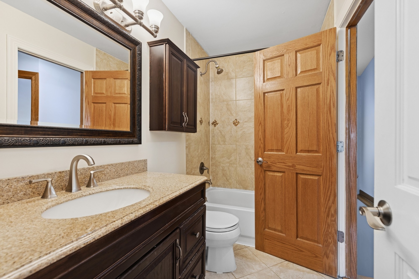 7305 Baybury Road, Downers Grove, IL 60516