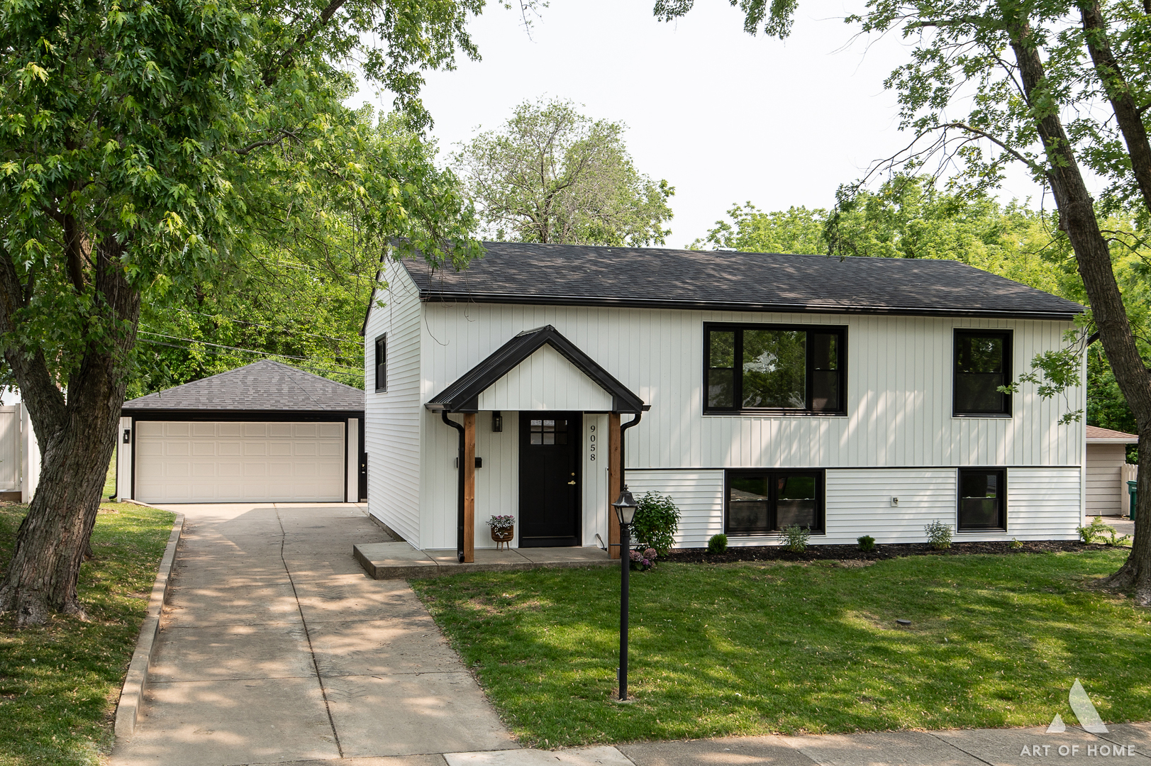 9058 Caddy Court, Orland Park, IL 60462