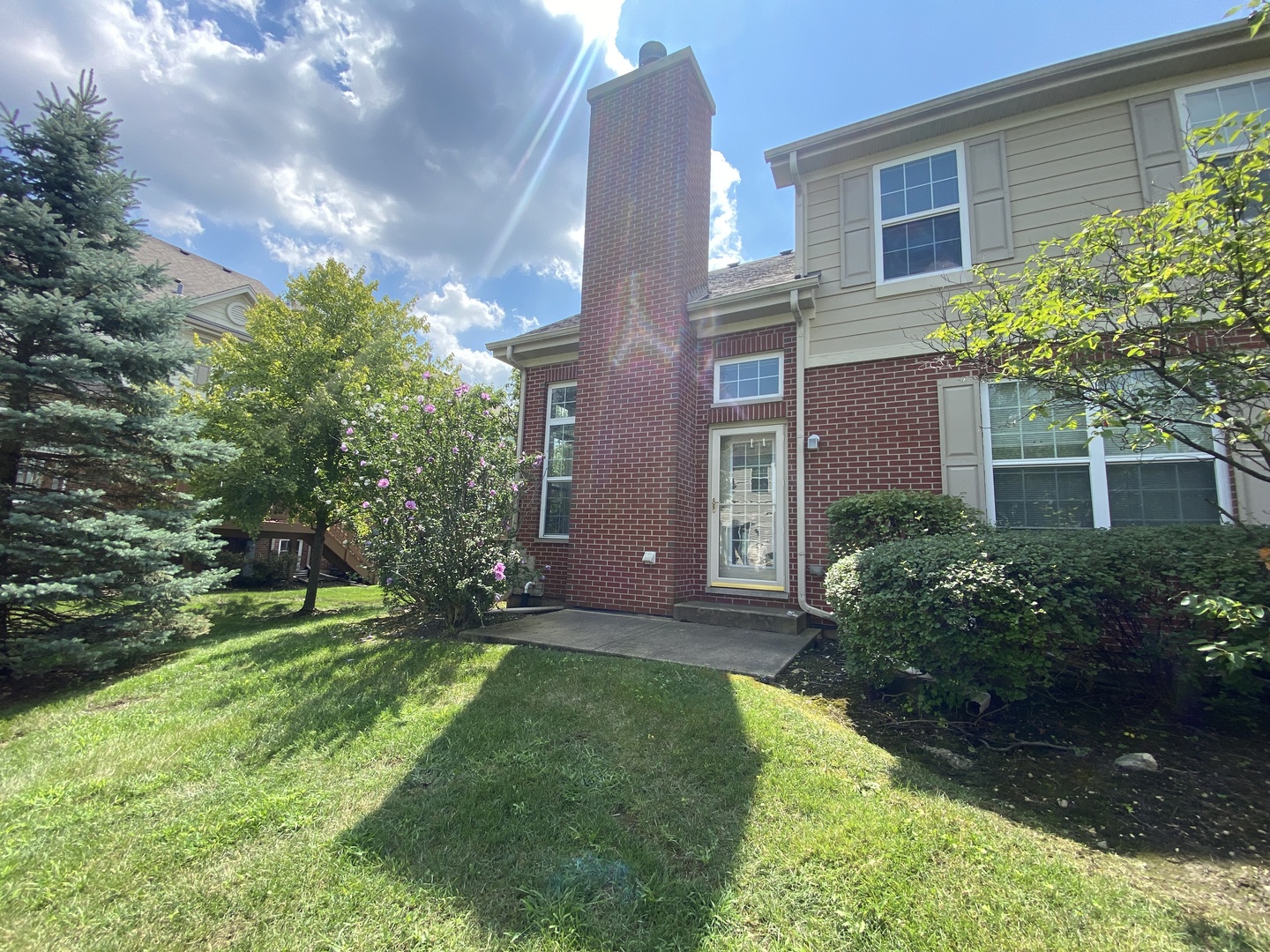 10s431 Carrington Circle #D, Burr Ridge, IL 60527