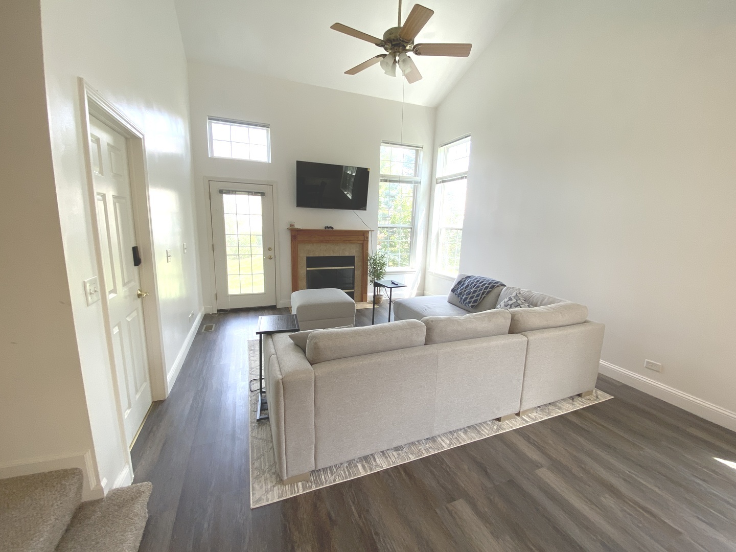 10s431 Carrington Circle #D, Burr Ridge, IL 60527